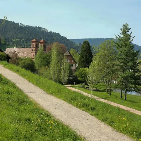 Design House In Black Forest Near * 바이에르스브론